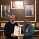 Antrenör eğitimine katılan heyet, Başkan Aşgın’ı ziyaret etti