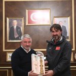 Antrenör eğitimine katılan heyet, Başkan Aşgın’ı ziyaret etti