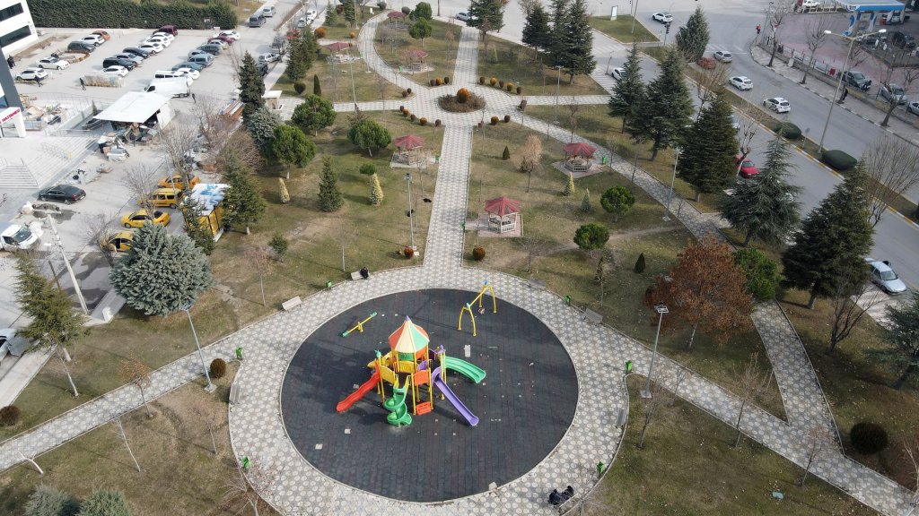 Çorum Belediyesi’nden şehitlere vefa