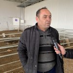 Hayırsever besiciler, depremzedelere hayvan bağışı yaptı