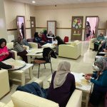 Depremzedeler için yarım ton mantı büktüler