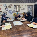 Depremzedeler için yarım ton mantı büktüler