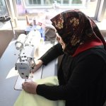 İyilik kumaşı, depremzedeler için “kışlık giysi” oluyor 