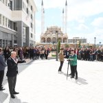 Başkan Aşgın, belediye personeliyle bayramlaştı