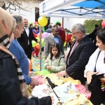 Bayram öncesi çocukların yüzü güldü