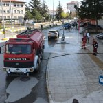 Caddelerde bayram temizliği