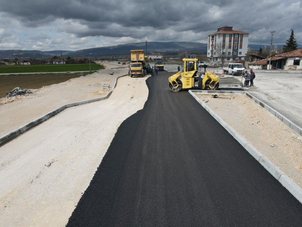 Çiftlik Pınarı Caddesi, yeni kavşağa bağlandı