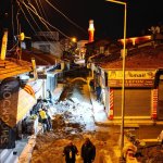 Arastadaki çalışmalar gece gündüz devam ediyor