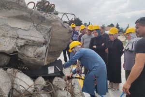 Belediye, arama-kurtarma destek ekibi kuruyor 