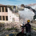 Eski Kız İmam Hatip Lisesi binası yıkıldı