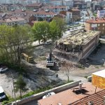 Eski Kız İmam Hatip Lisesi binası yıkıldı