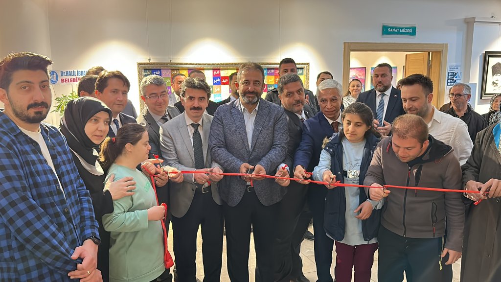 “Geleneksel Keçe Sanatı” sergisi açıldı