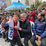 Taraftar maçı dev ekrandan izledi 