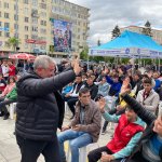 Taraftar maçı dev ekrandan izledi 