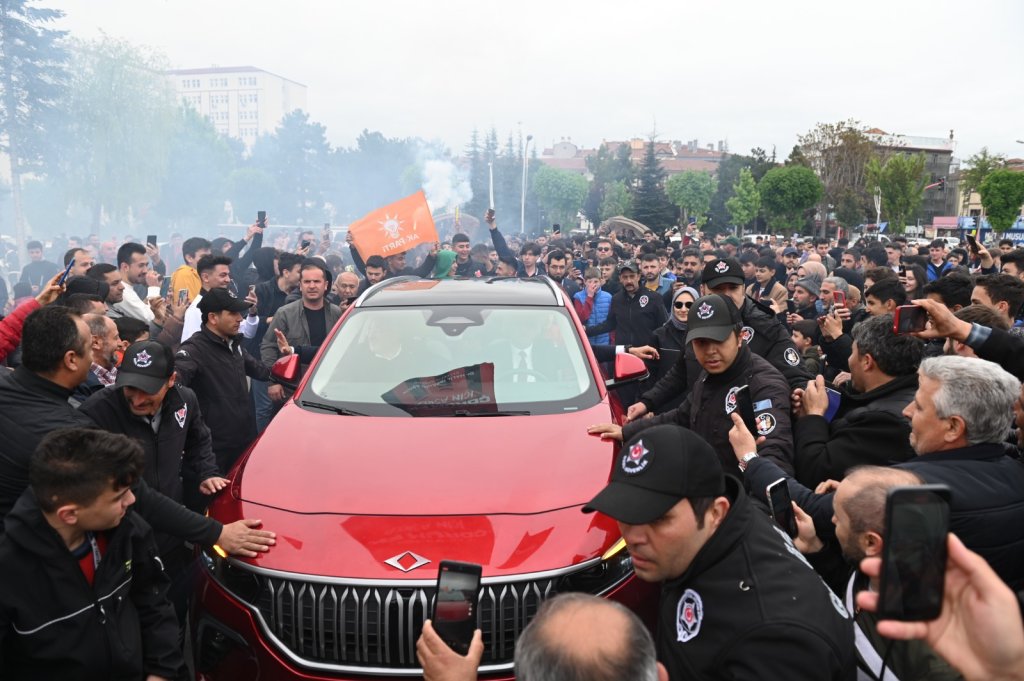 TOGG, Kadeş Meydanı’nda tanıtıldı