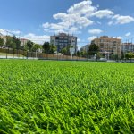 Semt sahaları yenileniyor