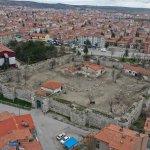 Belediye, 1100 yıllık Tarihi Kale’yi restore ediyor