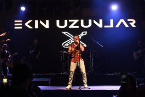 Ekin Uzunlar'dan muhteşem konser 