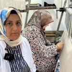 İlmek ilmek işlenen halılar müşterisiyle buluşuyor