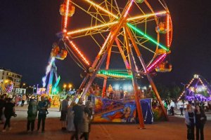 Çocuklar gönüllerince eğlensin diye