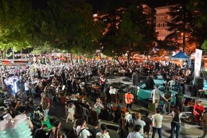 Çorum Belediyesi’nden türkü ziyafeti