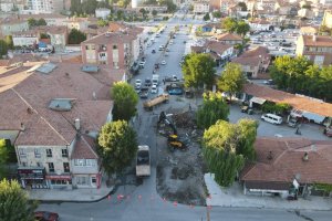 Prof.Dr. Arif Ersoy Caddesi üzerindeki son engel de kalktı