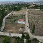 Bağ yollarında hummalı çalışma 