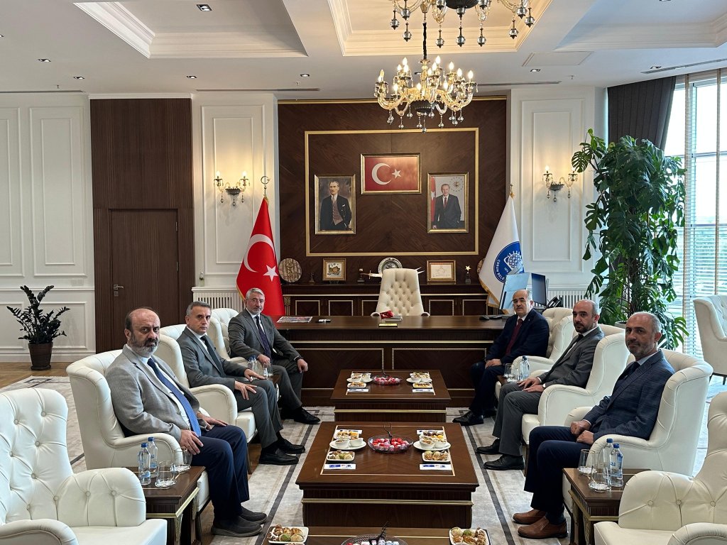 Vali Dağlı’dan Başkan Aşgın’a ziyaret