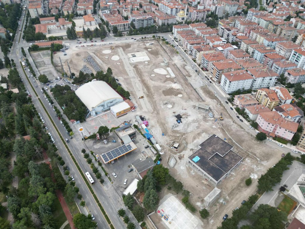 Yeni Millet Bahçesi’nde çalışmalar son sürat ilerliyor