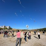 Gökyüzü uçurtmalarla renklendi