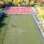 Semt sahaları yenilendi