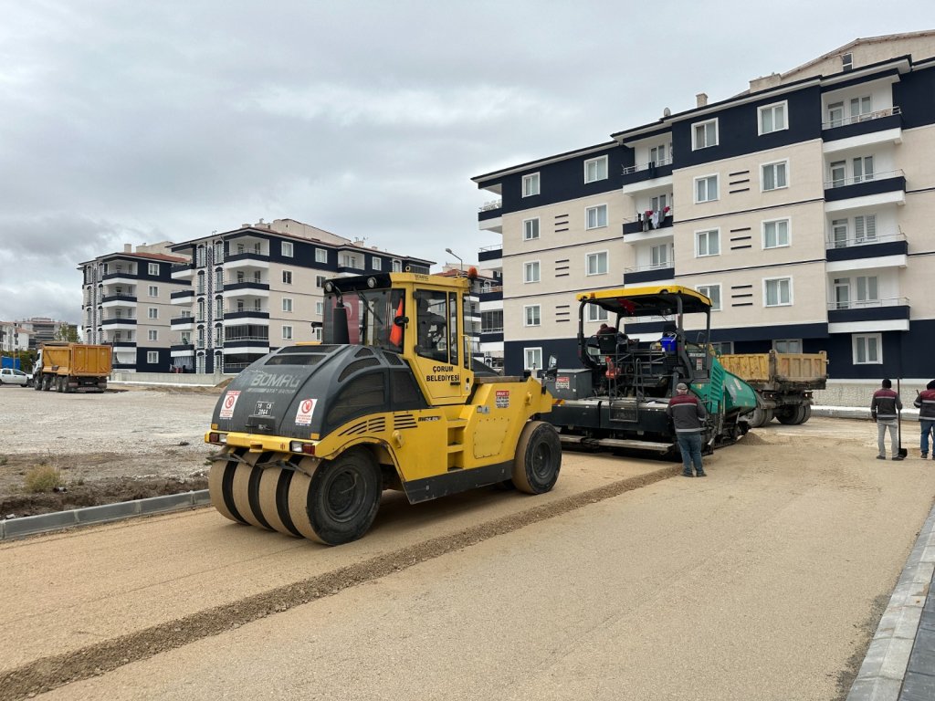 Ulukavak Mahallesi’ne 1500 ton sıcak asfalt