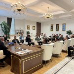 Gençler, Başkan Aşgın’ın öğretmenler gününü kutladı