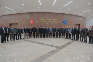 Başkan Aşgın, Esnaf Temsilcileriyle Buluştu	