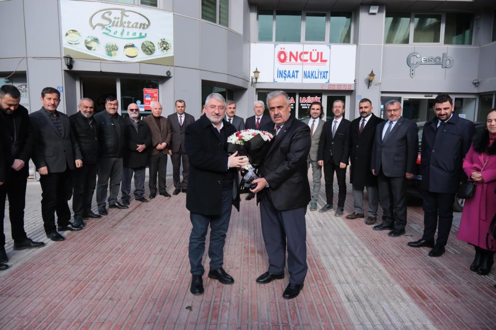 İlk ziyaretini ÇESOB’a yaptı