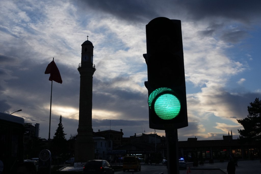 Belediyeden trafiği rahatlatacak çalışma