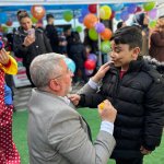 Çorum Belediyesi, 1571 çocuğa bayramlık kıyafet dağıttı