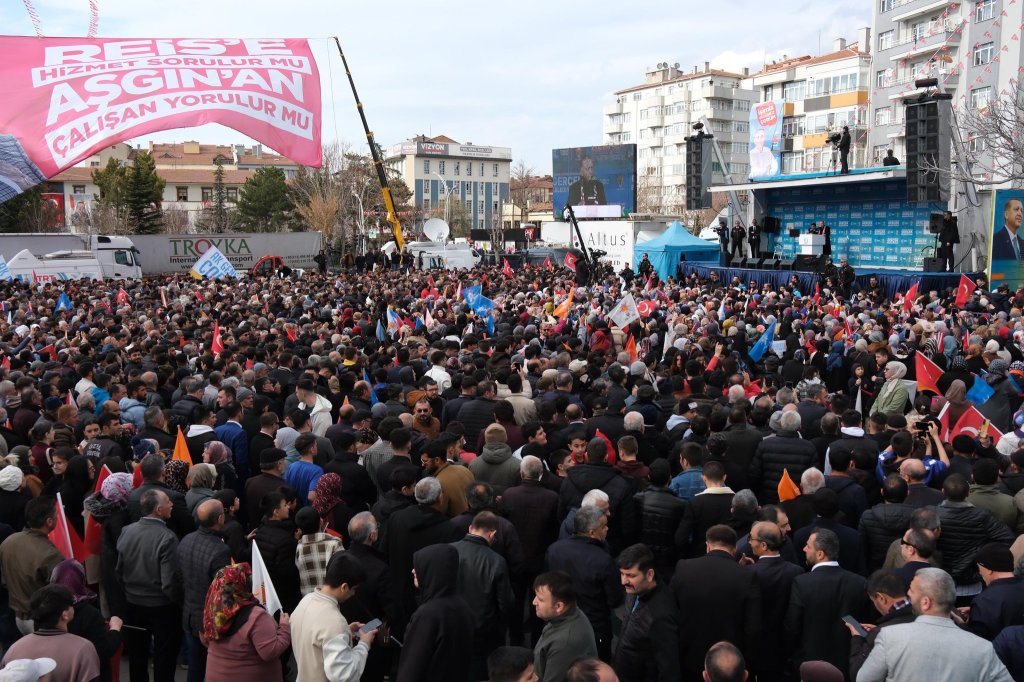 Başkan Aşgın, Kadeş Barış Meydanı’nı dolduranlara teşekkür etti