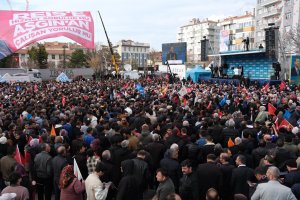 Başkan Aşgın, Kadeş Barış Meydanı’nı dolduranlara teşekkür etti