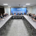 Başkan Aşgın muhtarlarla bir araya geldi