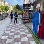 Belediye, kaldırım işgali yapan esnafı uyardı