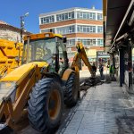 Taşhan Caddesi'nin kaldırımları yenileniyor