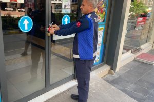 Zincir Market Şubesi Mühürlendi