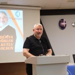 Belediyeden Antrenörlere Malzeme Desteği