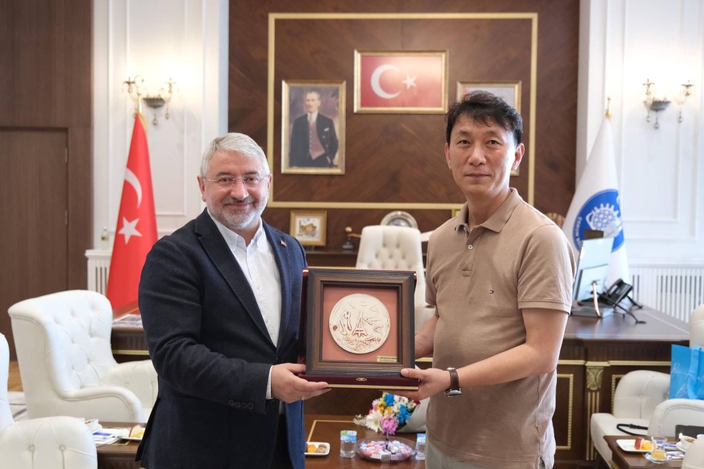 Güney Kore Heyeti, Sergi Hazırlıklarına Başladı