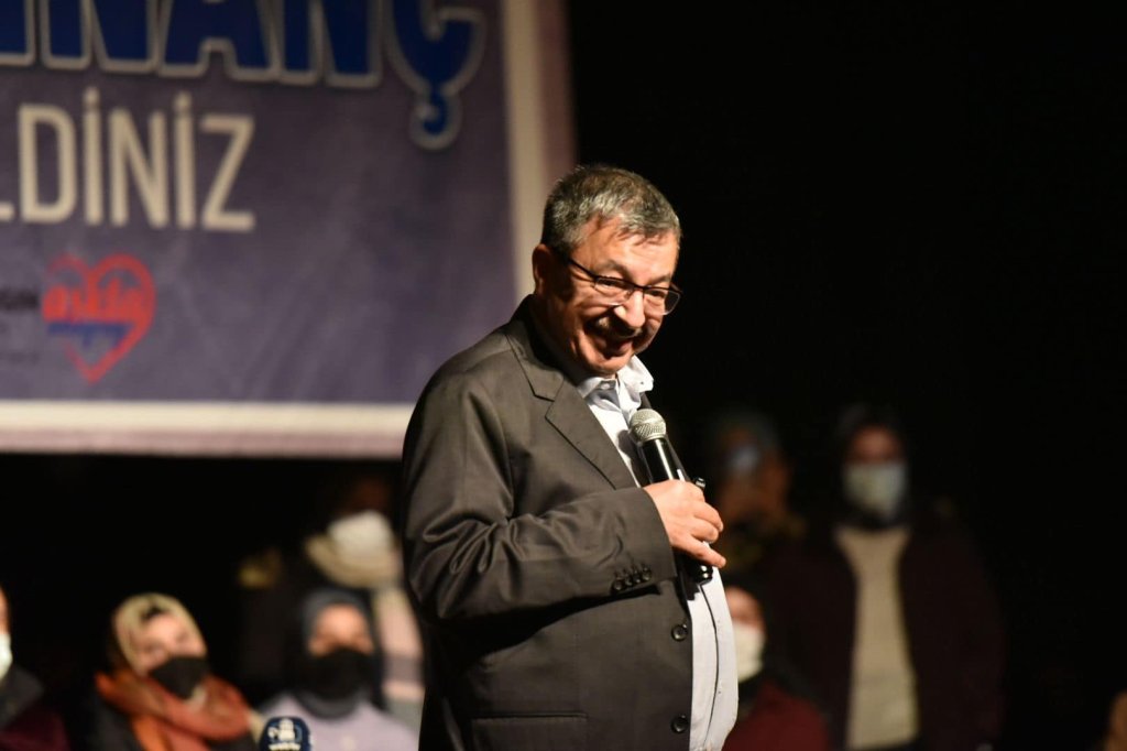 Hayati İnanç, Han Sohbetleri’nin konuğu