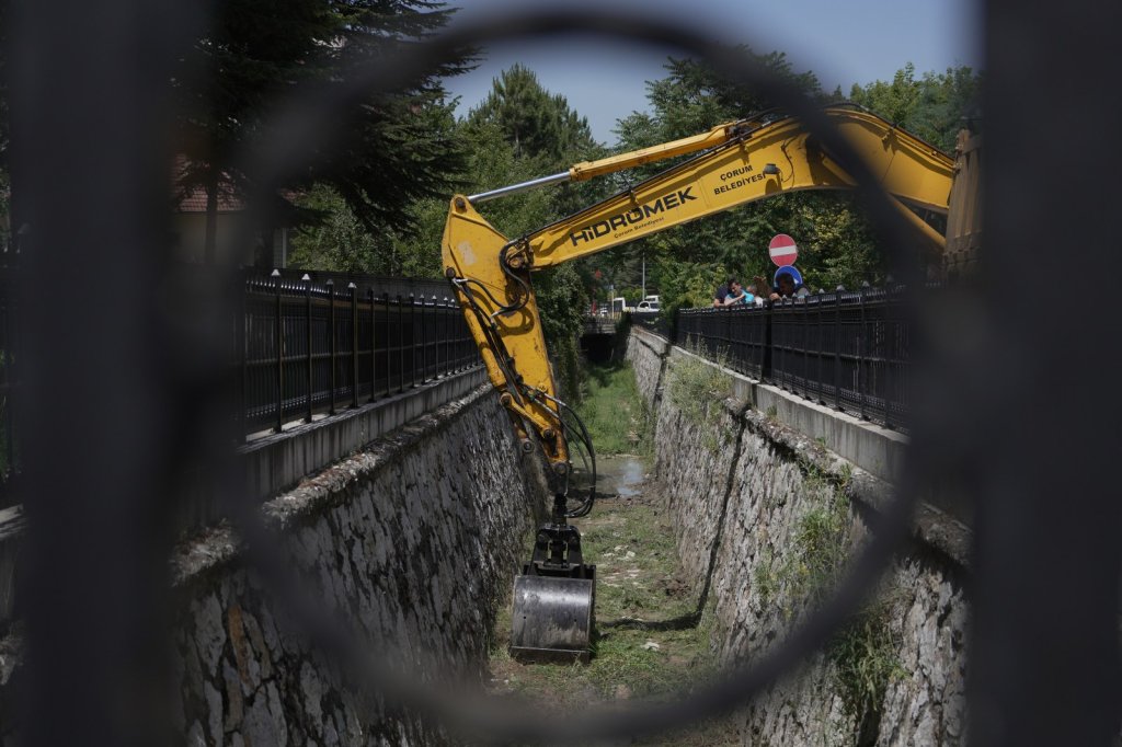 Melikgazi Deresinde Hummalı Çalışma