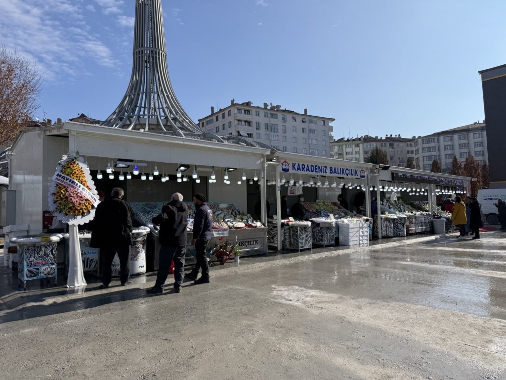 Balıkçılar yeni yerinde