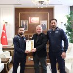 Azerbaycanlı güreşçilerden Başkan Aşgın’a ziyaret