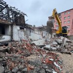 Tehlike arz eden metruk binalar yıkılıyor 